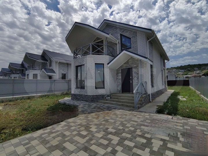 Дом 170 м² на участке 6 сот.