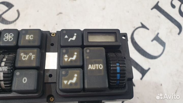 Блок управления климат контролем на Mercedes W140