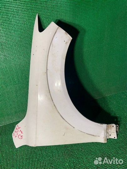 Крыло переднее правое Audi Q7 4LB 2006-2009