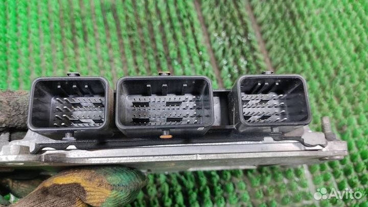 Блок управления двс Nissan Qashqai J10 2009