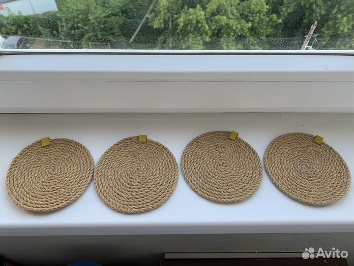 Подставка под горячее