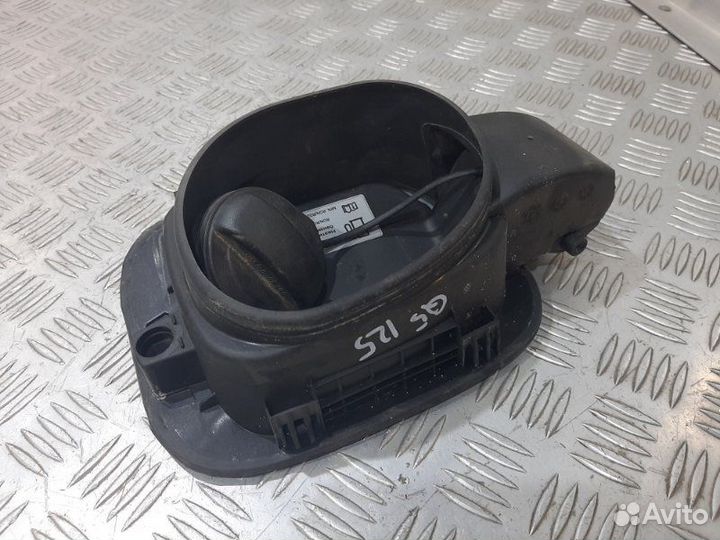 Лючок топливного бака Audi Q5 8R CDN 2011