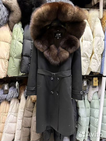 Парка удлиненная тренч зимняя с натуральным мехом