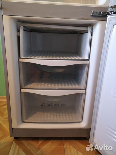 Холодильник бу samsung