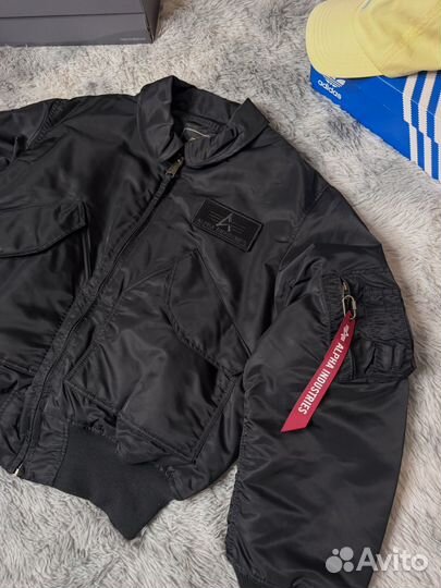 Бомбер alpha industries cwu 45