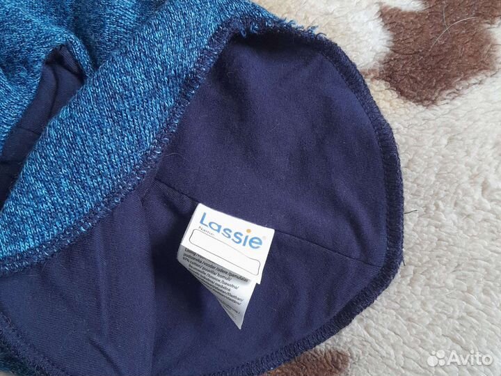 Шапка шлем lassie