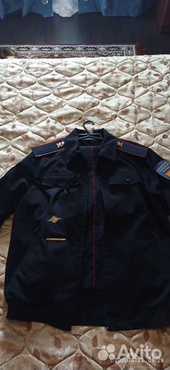 Китель полицейского