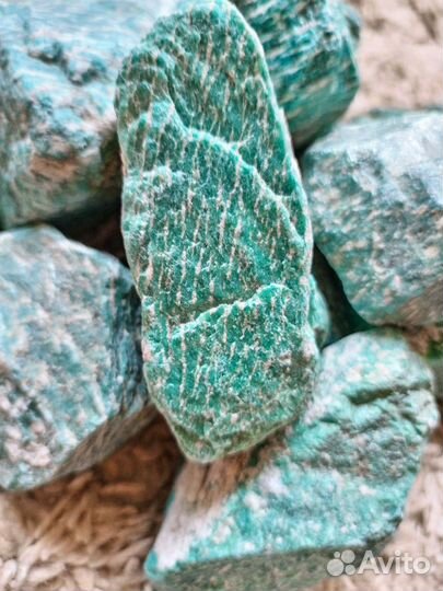 Амазонит камень