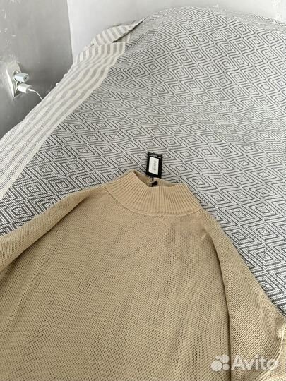 Платье свитер бежевое