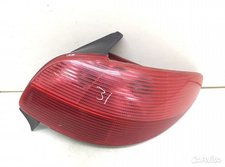 Фонарь Peugeot 206 (1998-2006)