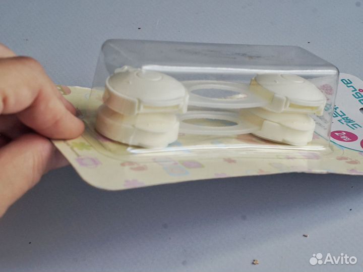 Детский блокиратор дверей