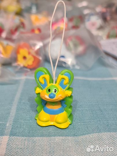 Игрушки из киндера