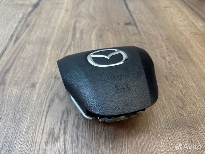 Крышка подушки безопасности Mazda 3 BL 2.0 PE 2011