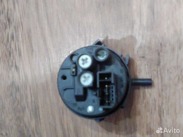 Запчасти для стиральной машины indesit wisl 104