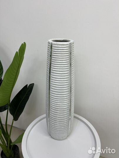 Ваза напольная высокая