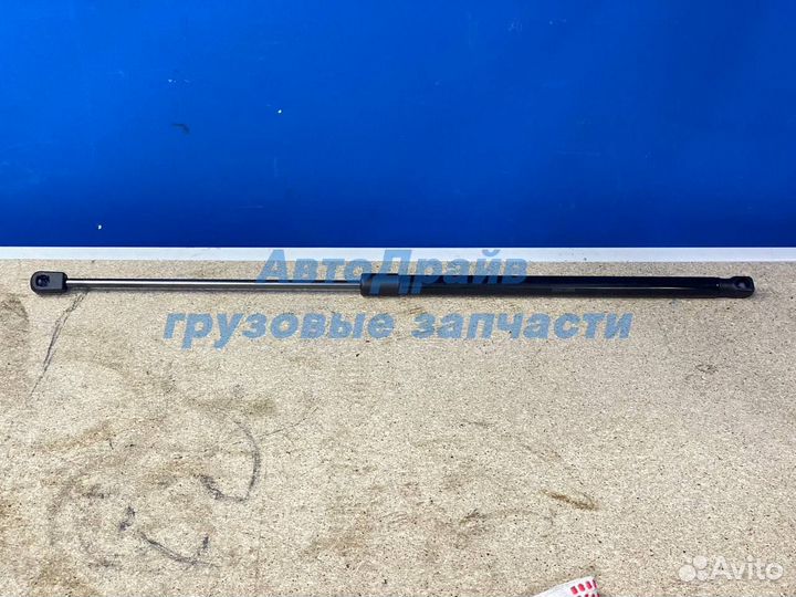 Амортизатор капота Volvo FH12 FH16 610 мм