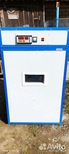 Инкубатор на 440 яиц,полностью автоматический