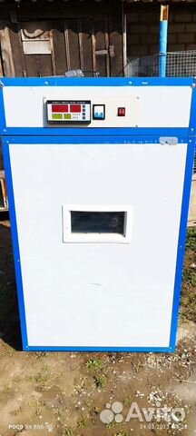 Инкубатор на 440 яиц,полностью автоматический