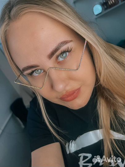 Брови и ламинирование ресниц