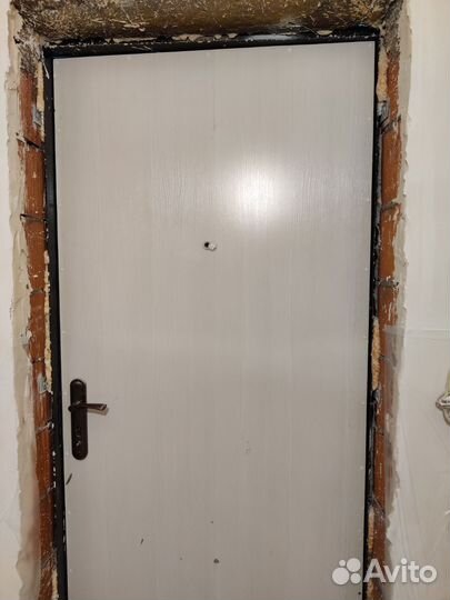 Входная дверь