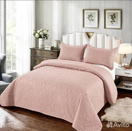 Покрывало с наволочками