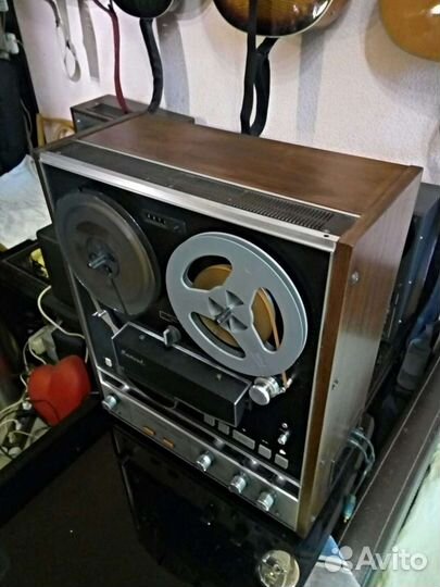 Катушечный магнитофон Sansui SD-7000