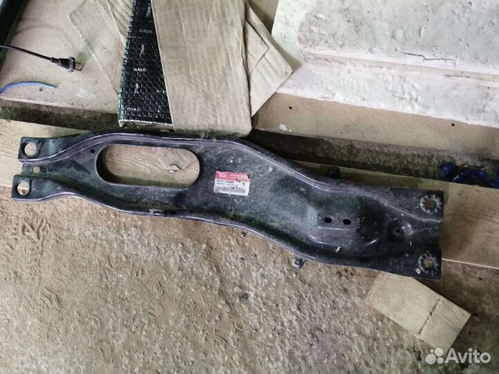 Балка передняя продольная Kia Spectra