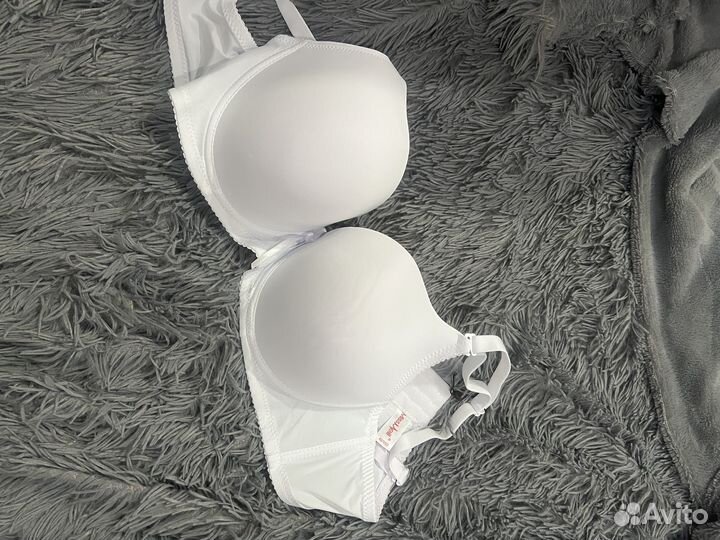 Бюстгальтер