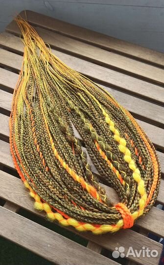 Комплект де кос на затылок