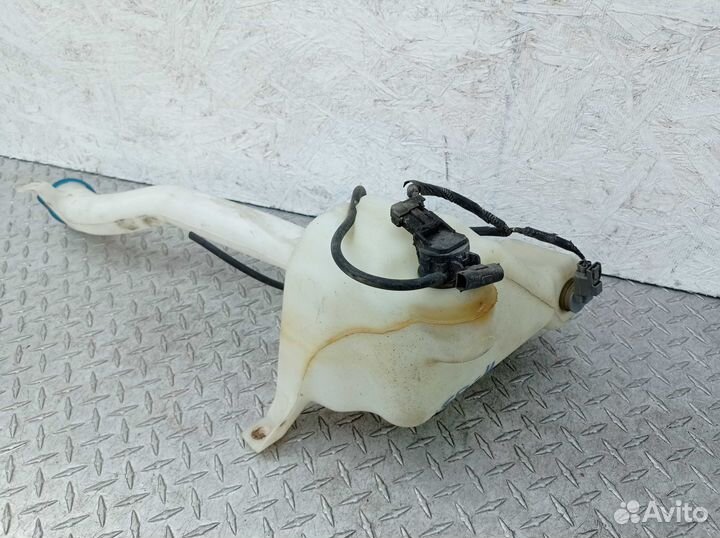 Бачок омывателя Honda Ridgeline 1