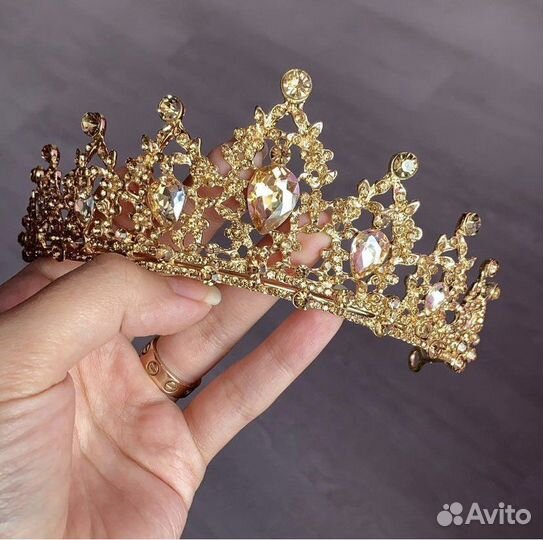 Диадема новая в золоте