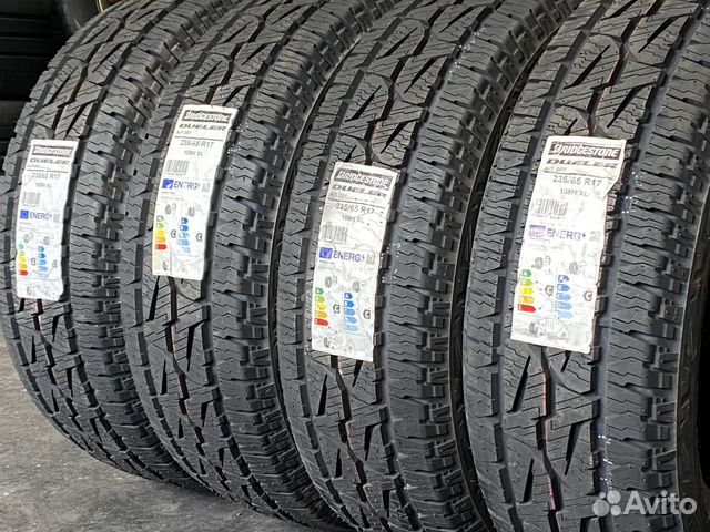 Bridgestone Dueler A/T 001 235/65 R17