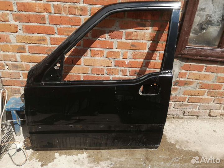 Ssangyong musso двери