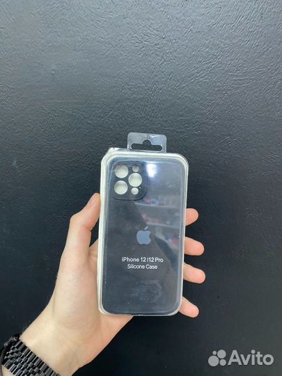 Silicone Case с защитой камеры iPhone 12/12Pro