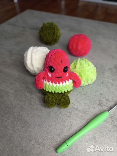 Брелок ручной работы