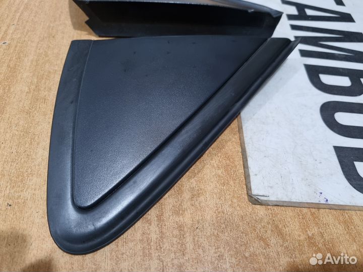 Накладка передней стойки фольксваген поло 2019 год