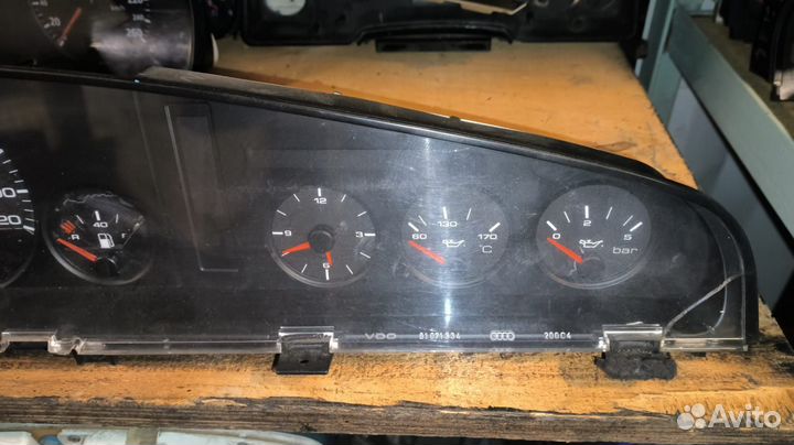 Панель приборов Audi 100c4 4A1919033P