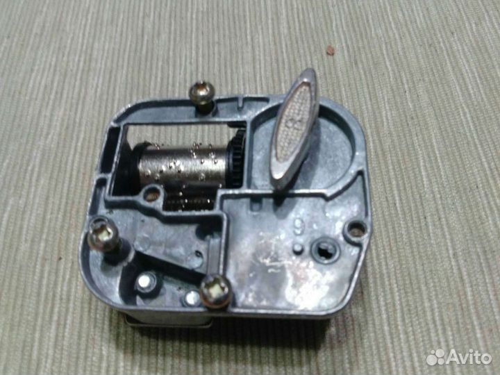 Механизм для музшкатулки