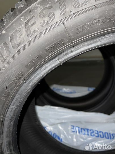 Bridgestone Blizzak LM-001 245/50 R18 100H