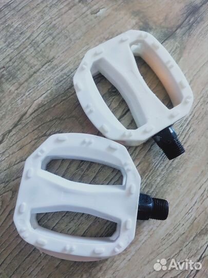 Педали для детского велосипеда