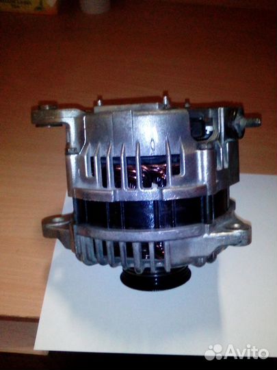 Генератор на nissan maxima