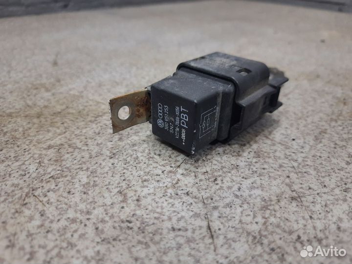 Реле вентилятора охлаждения для WV Passat B6