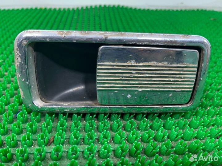 Ручка двери внешняя задняя правая Газ Волга 3110