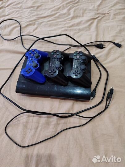 Sony playstation 3 slim 500Гб + 2 дж-ка +прошитая