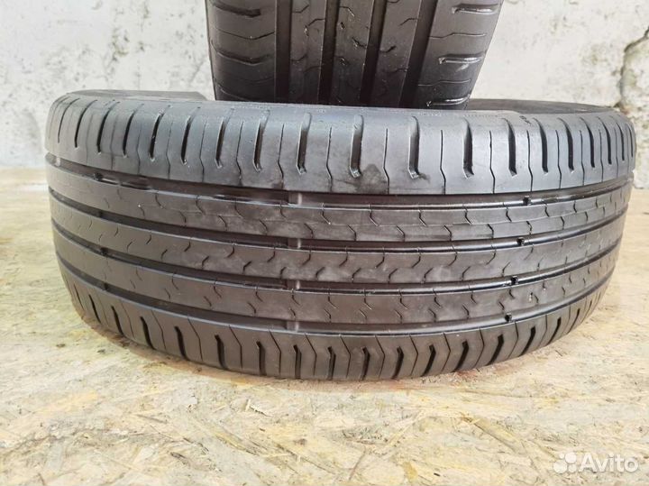 Continental ContiEcoContact 5 215/55 R17 94V