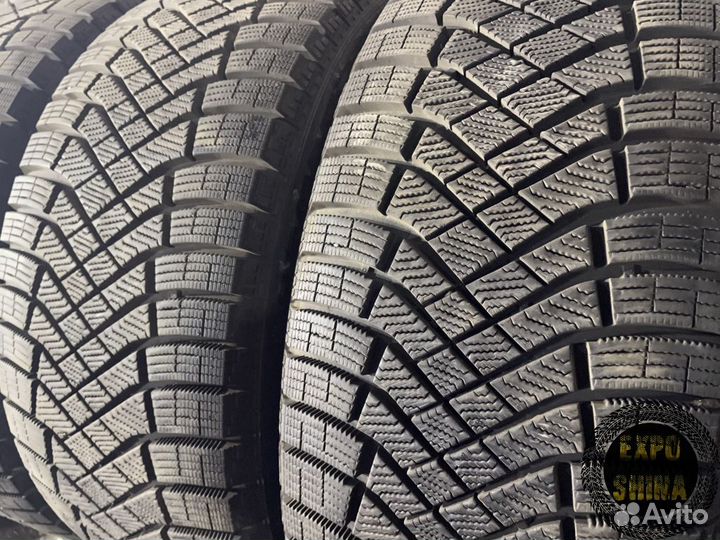 Pirelli Ice Zero FR 245/45 R18