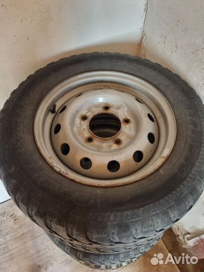 Колеса на ниву r15