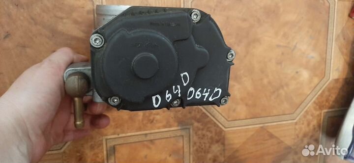 Дроссельная заслонка Volkswagen Polo 06a133064d