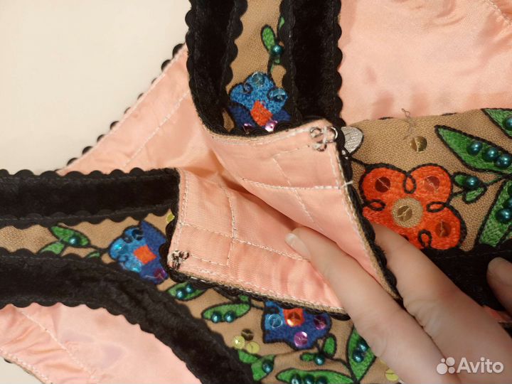 Жилетка ручной работы