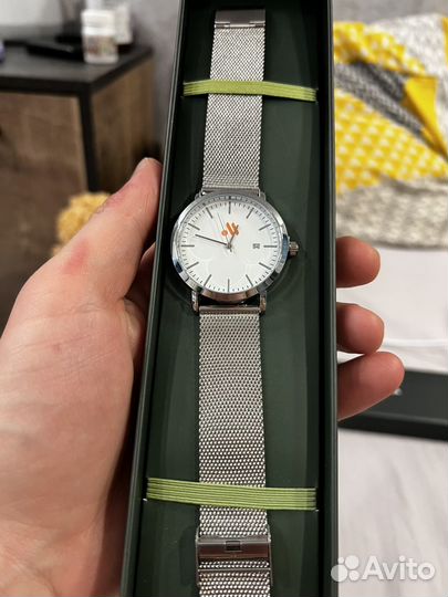 Наручные часы 